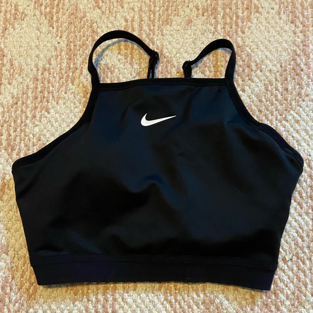 nike bra